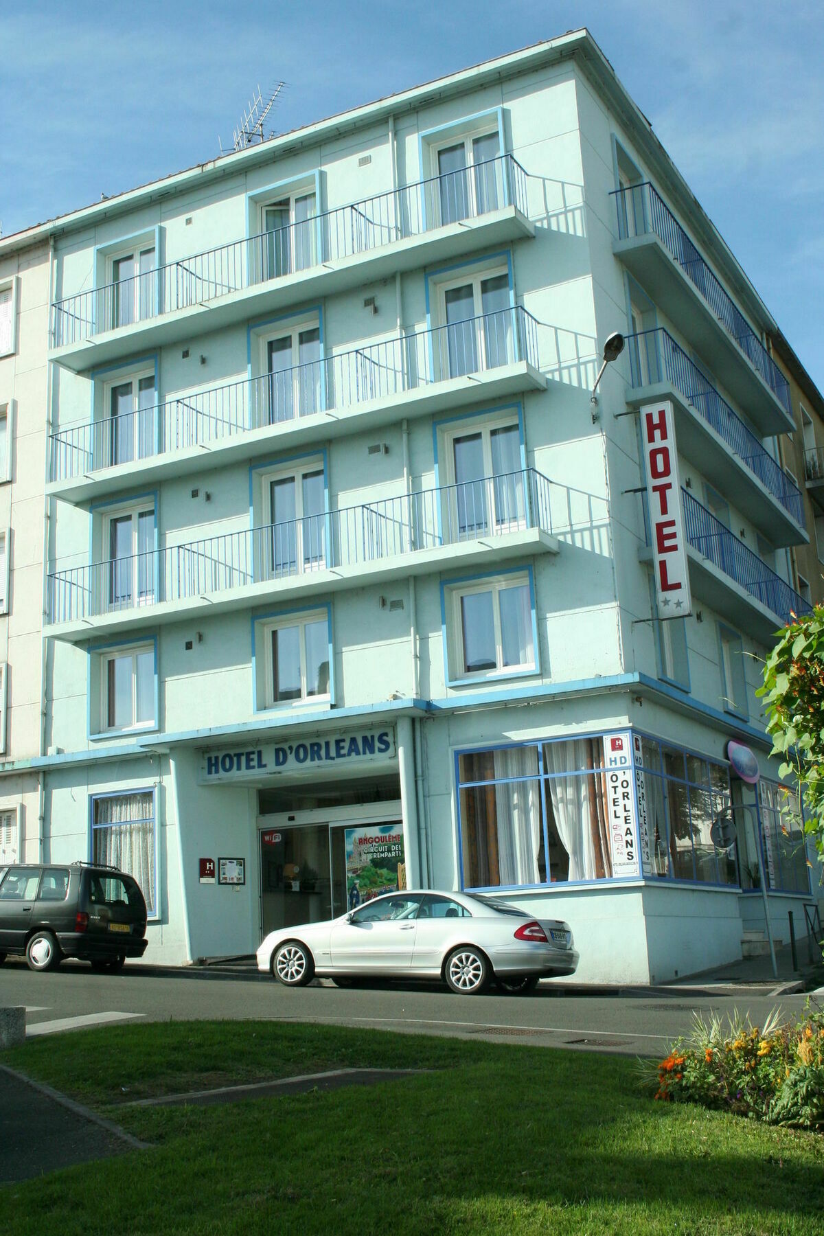 Hotel d'Orléans Angoulême Buitenkant foto